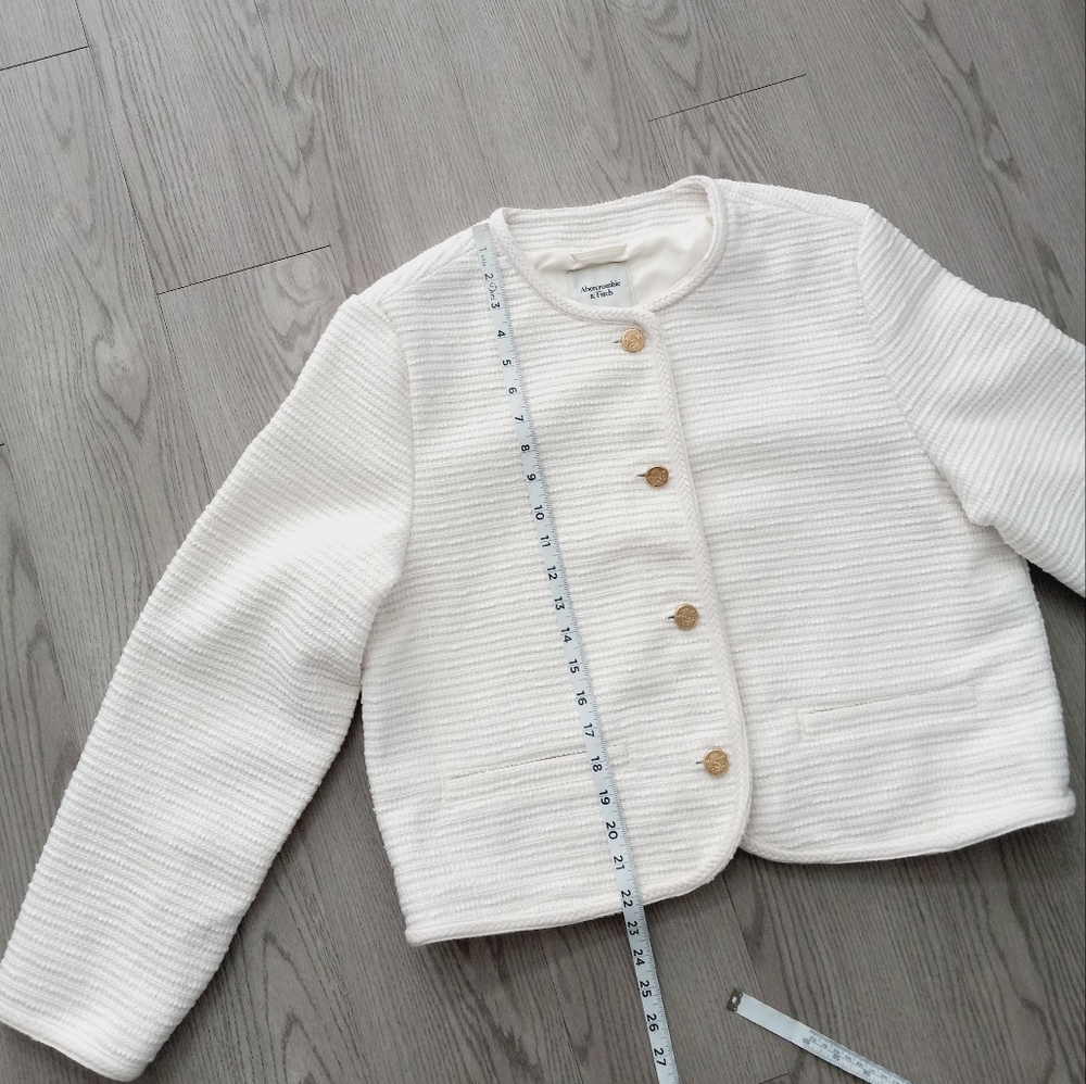 Abercrombie & Fitch Collardless Tweed Blazer With Gold Buttons Ivory XL - Picture 13 of 15